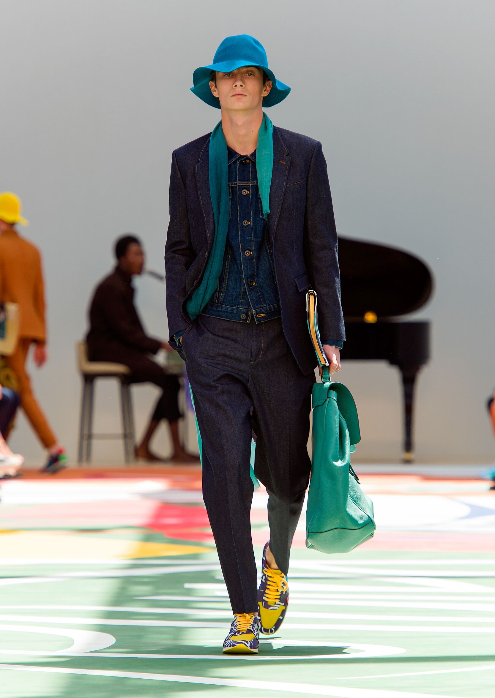 BURBERRY PRORSUM SPRING SUMMER 2015 MEN'S COLLECTION | The Skinny Beep