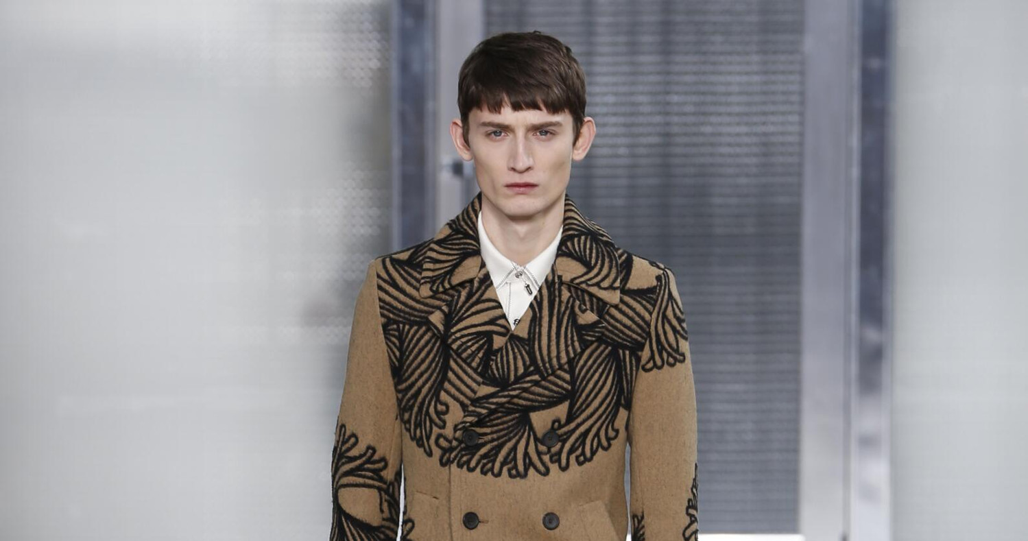 Louis Vuitton Fall 2015 Menswear - Collection - Gallery - Style.com