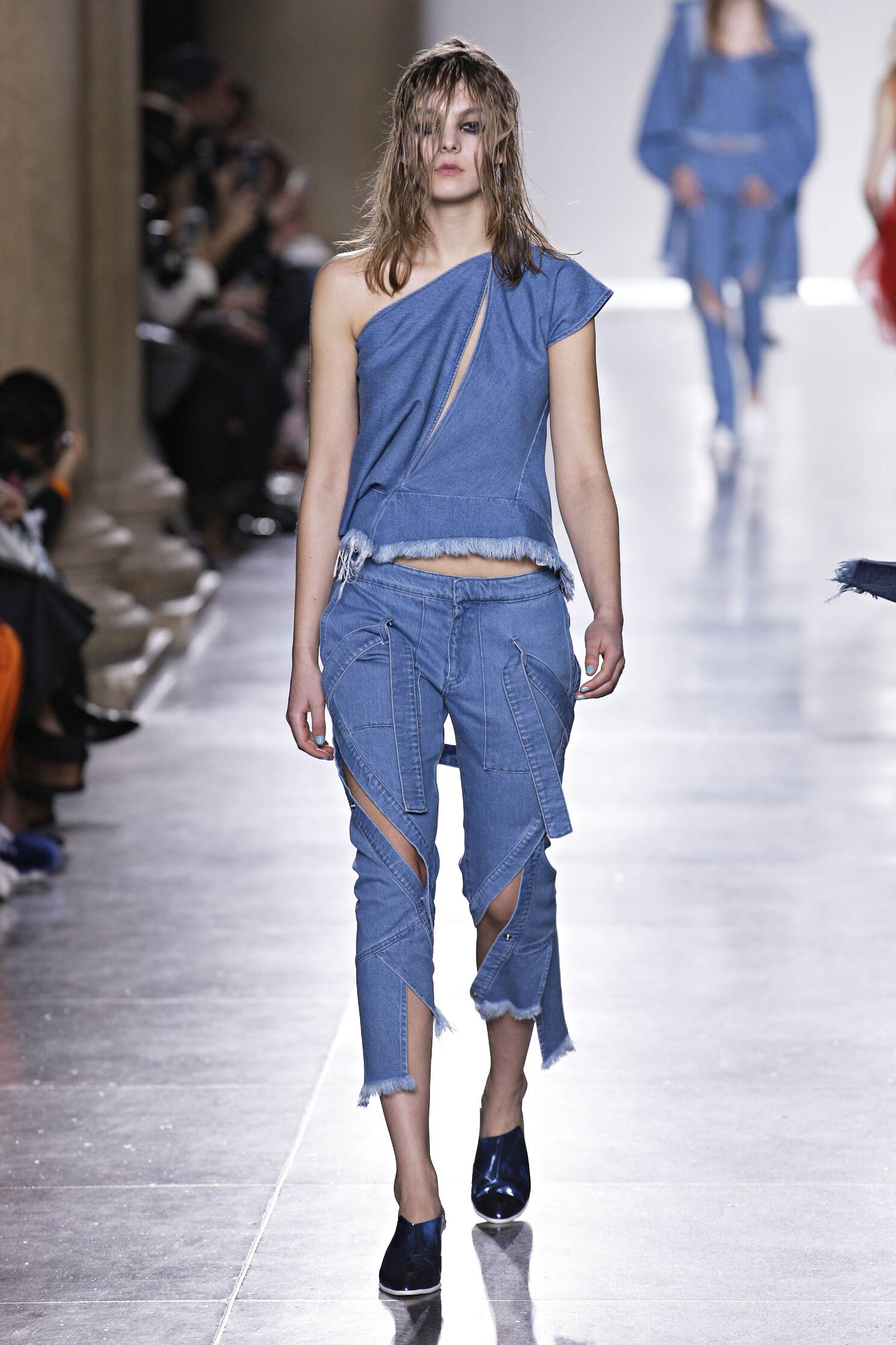 MARQUES ALMEIDA FALL WINTER 2015-16 WOMEN’S COLLECTION | The Skinny Beep