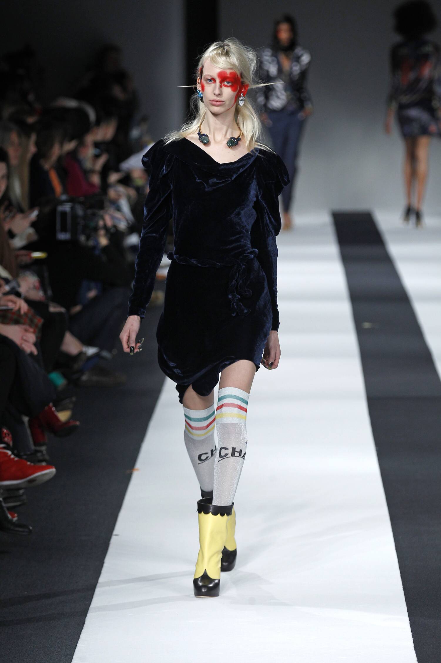 VIVIENNE WESTWOOD RED LABEL FALL WINTER 2015-16 WOMEN’S COLLECTION ...