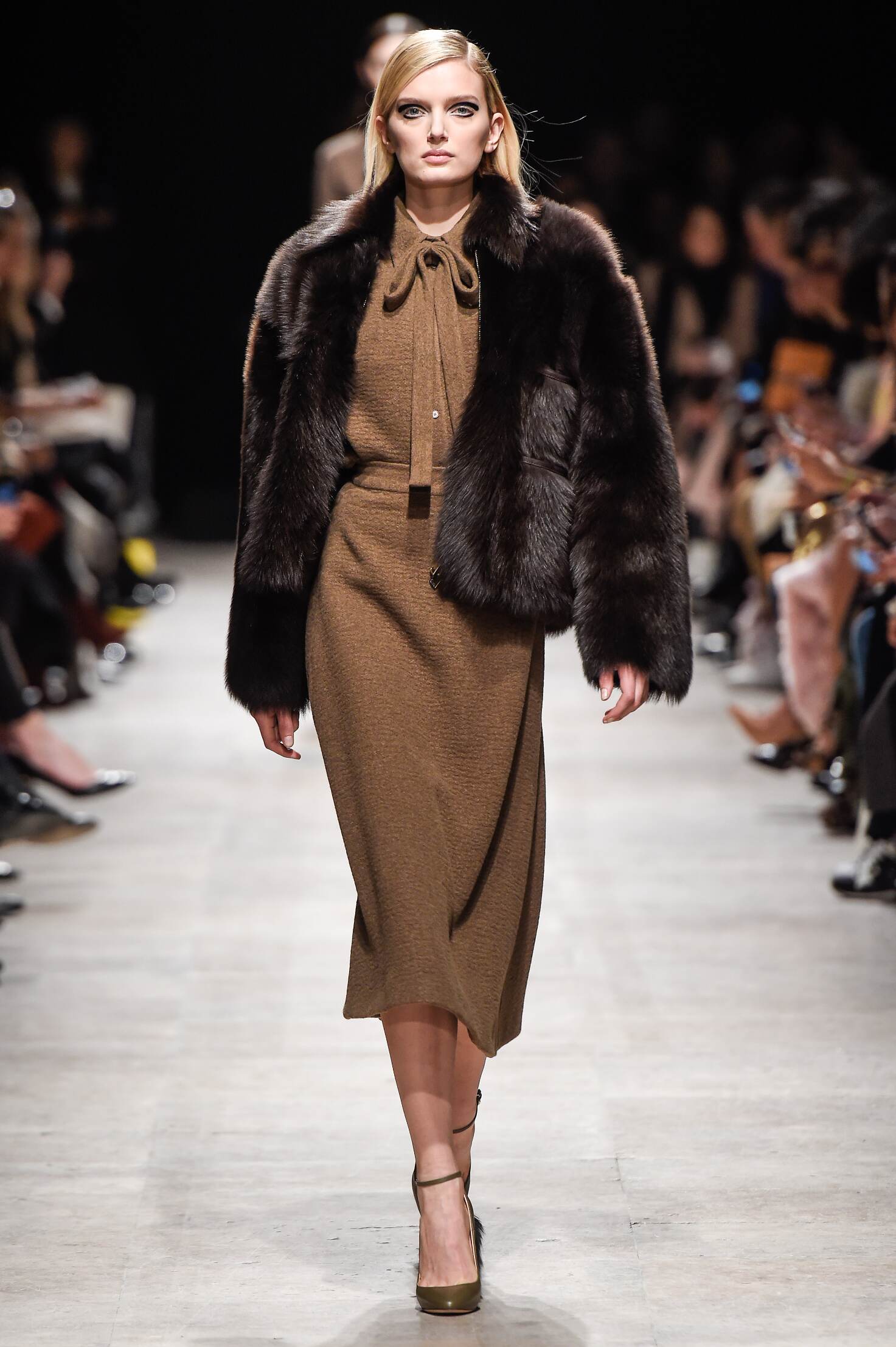 ROCHAS FALL WINTER 2015-16 WOMEN'S COLLECTION | The Skinny Beep