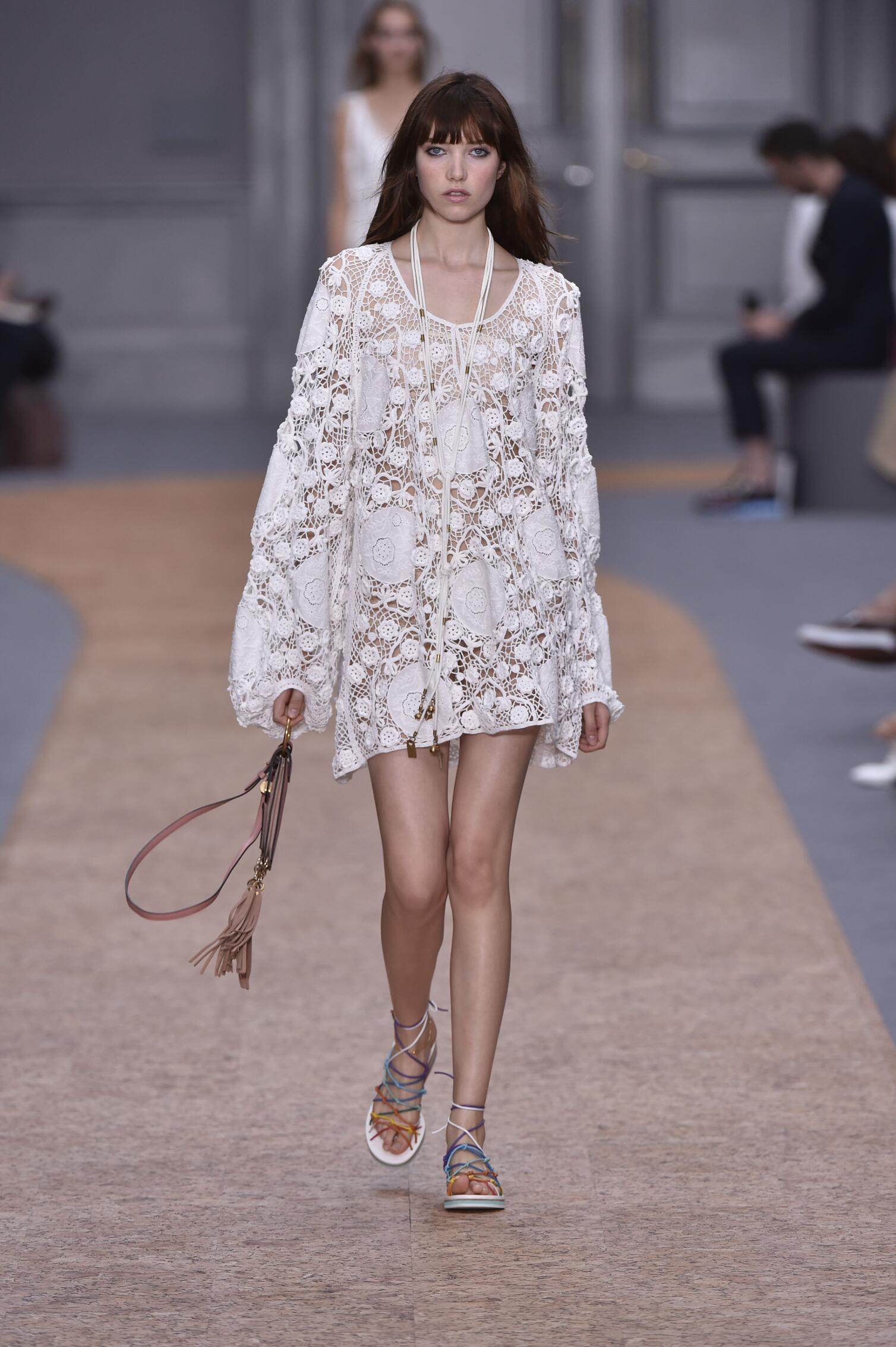 CHLOÉ SPRING SUMMER 2016 WOMEN'S COLLECTION | The Skinny Beep