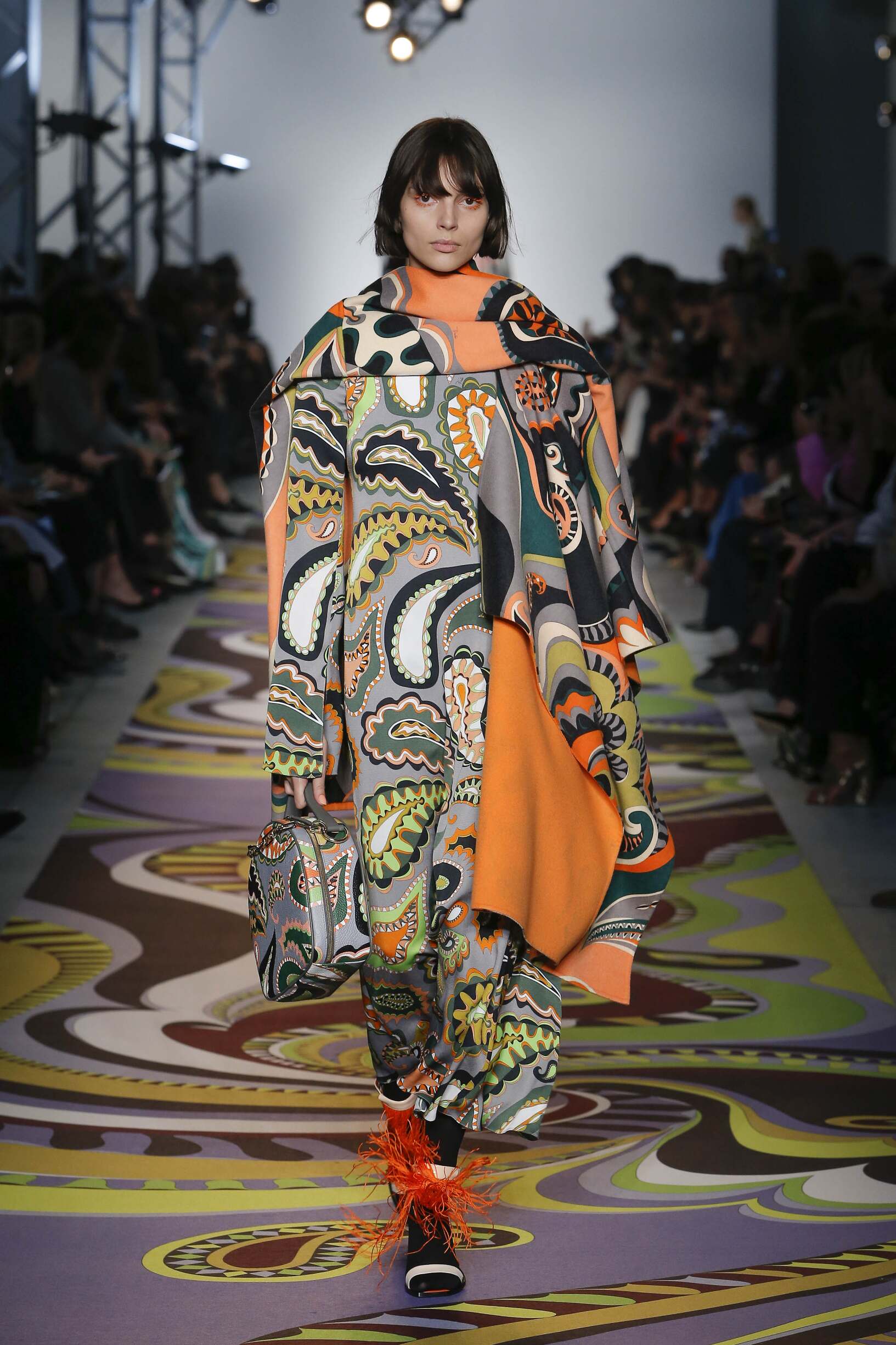 EMILIO PUCCI FALL WINTER 2017-18 WOMEN'S COLLECTION | The Skinny Beep