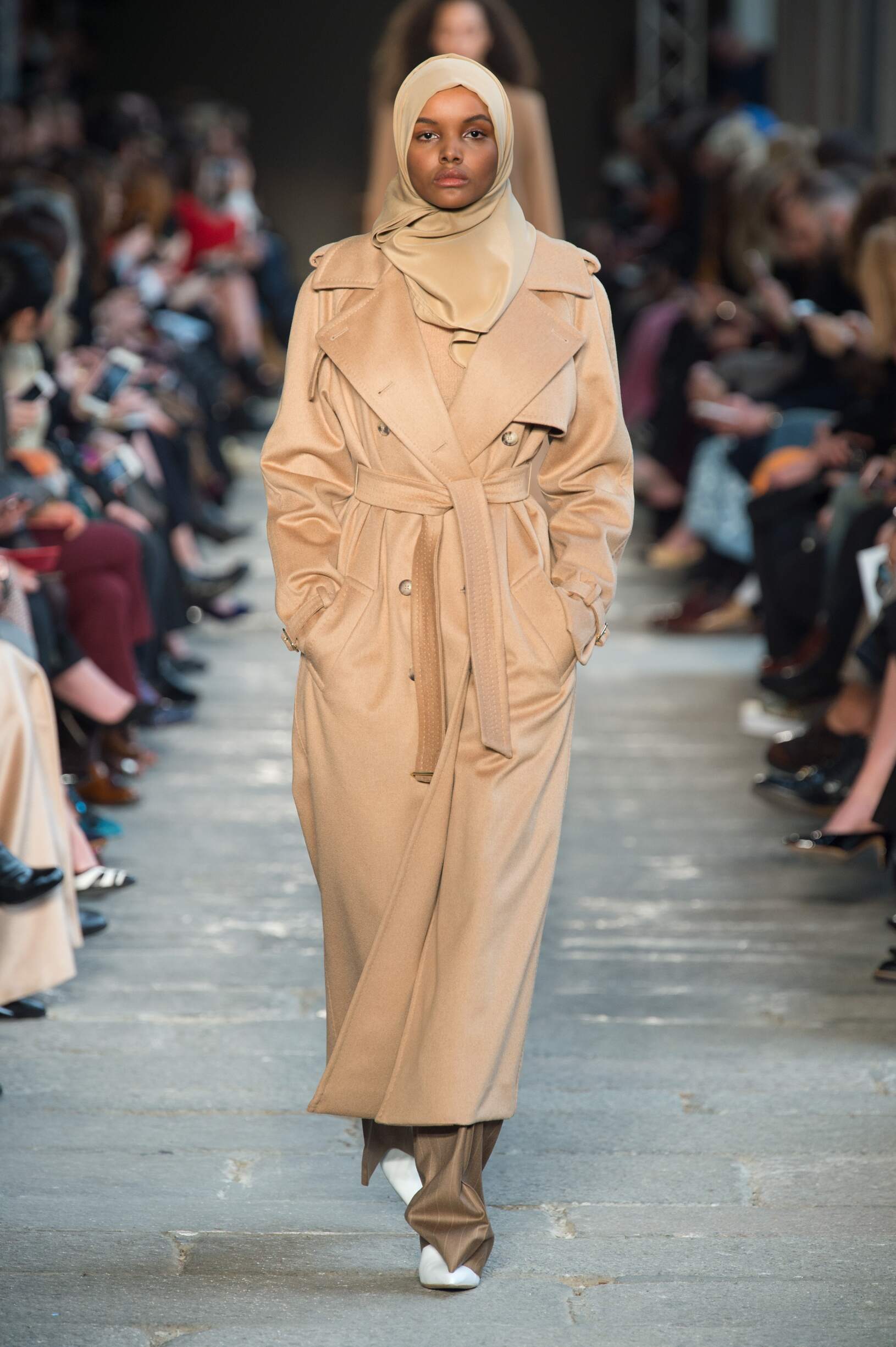 Max Mara Fall Winter 2017 18 Women S Collection The Skinny Beep