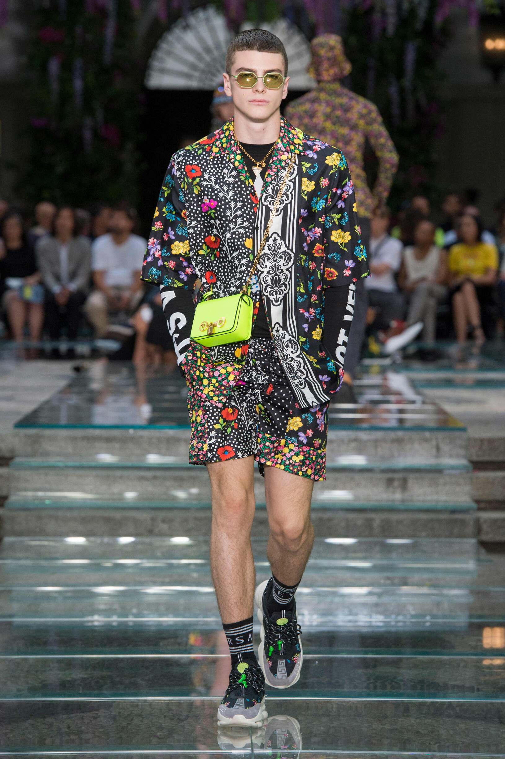 VERSACE SPRING SUMMER 2019 MEN’S COLLECTION | The Skinny Beep