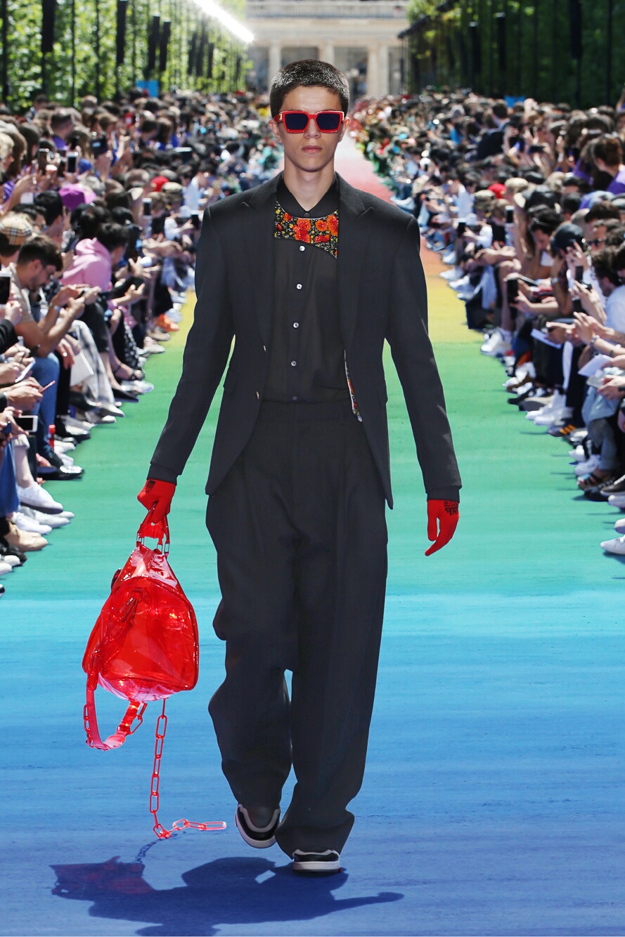 Louis Vuitton Menswear Spring '19 at Paris Fashion Week [PHOTOS] – Footwear  News