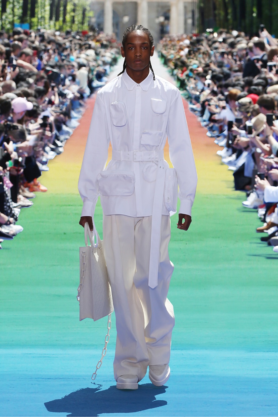 Virgil Abloh Debuts Louis Vuitton SS19 Collection  Mens fashion summer,  Menswear, Louis vuitton men