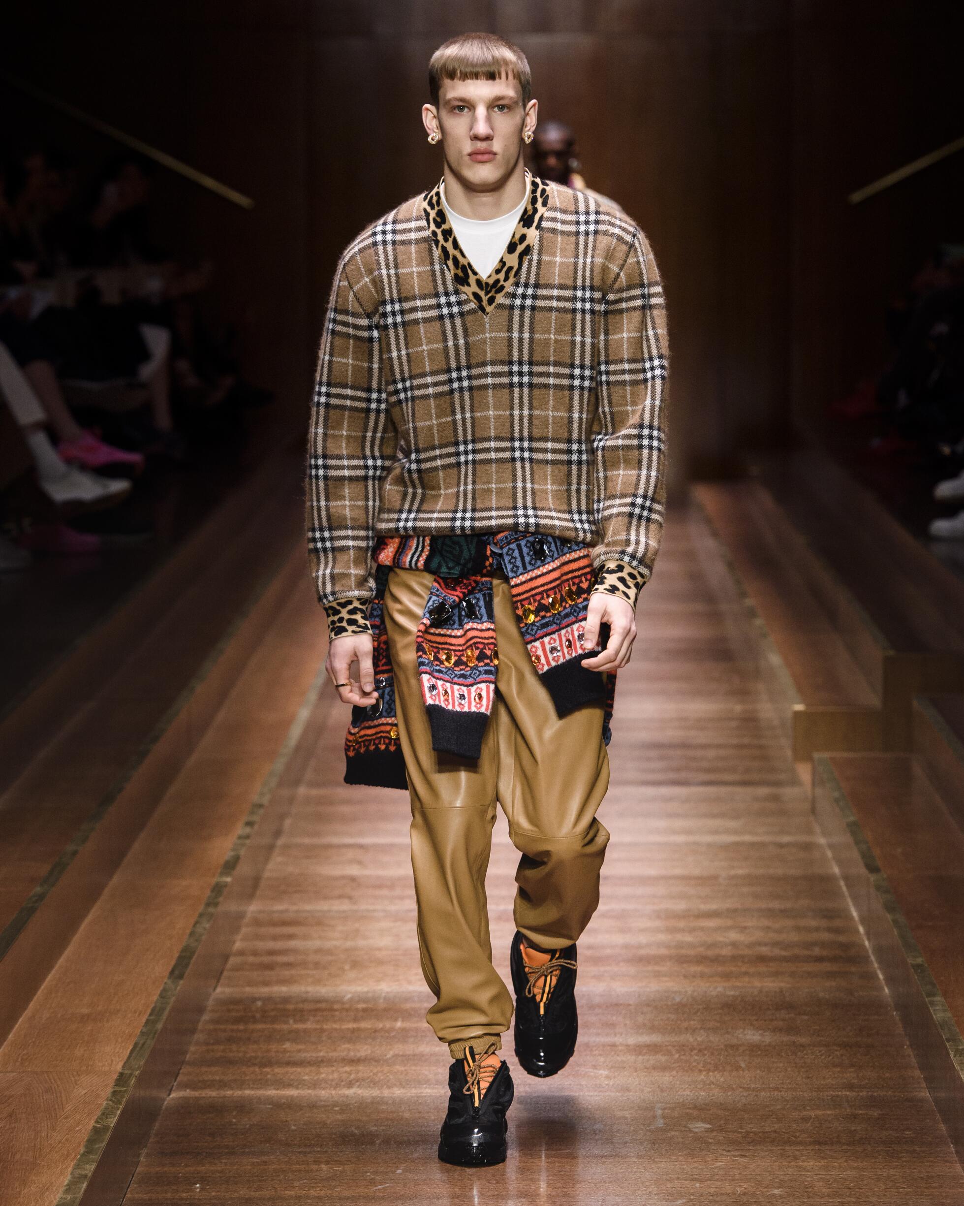 BURBERRY FALL WINTER 2019 COLLECTION 