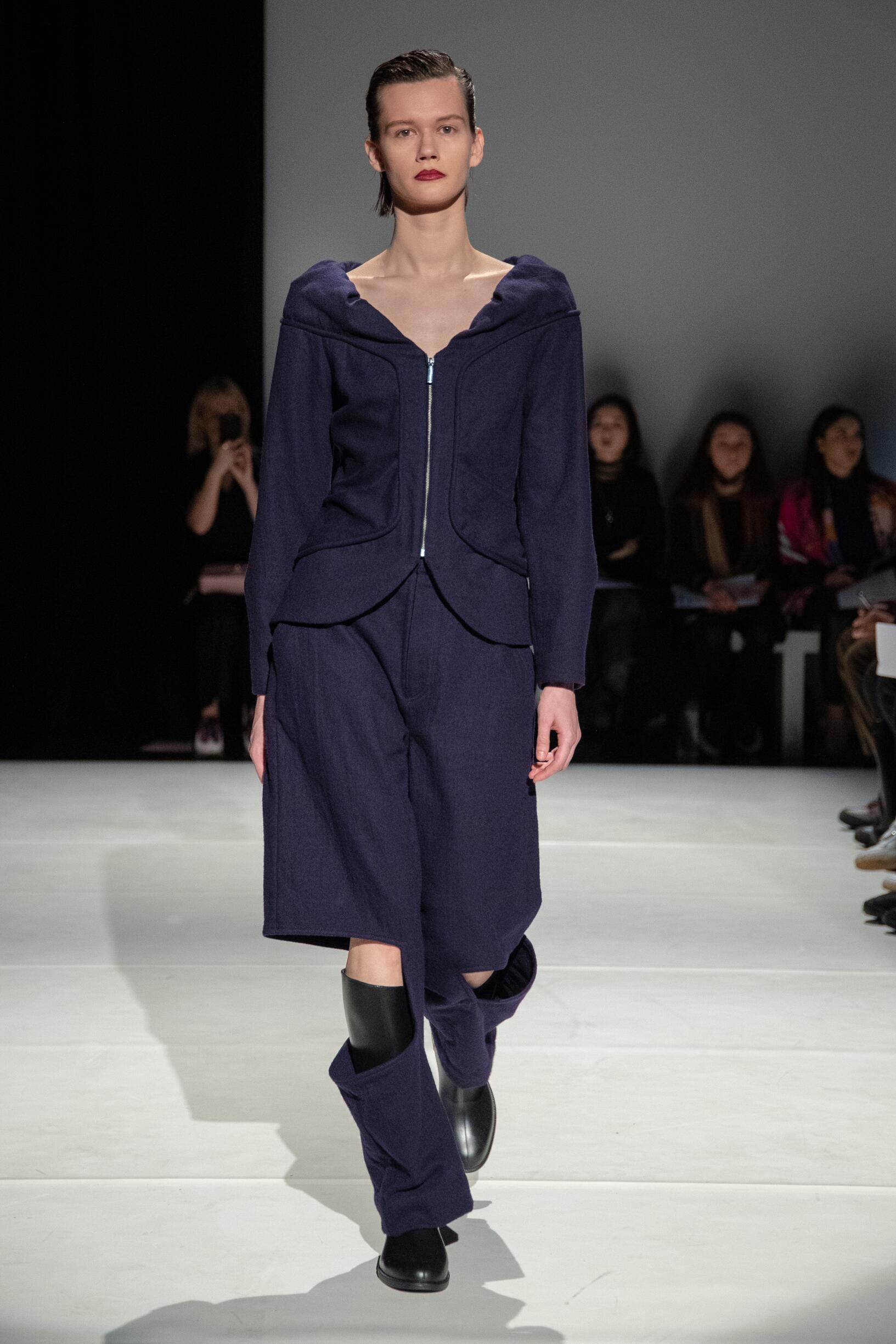 CHALAYAN FALL WINTER 2019 WOMEN'S COLLECTION | The Skinny Beep