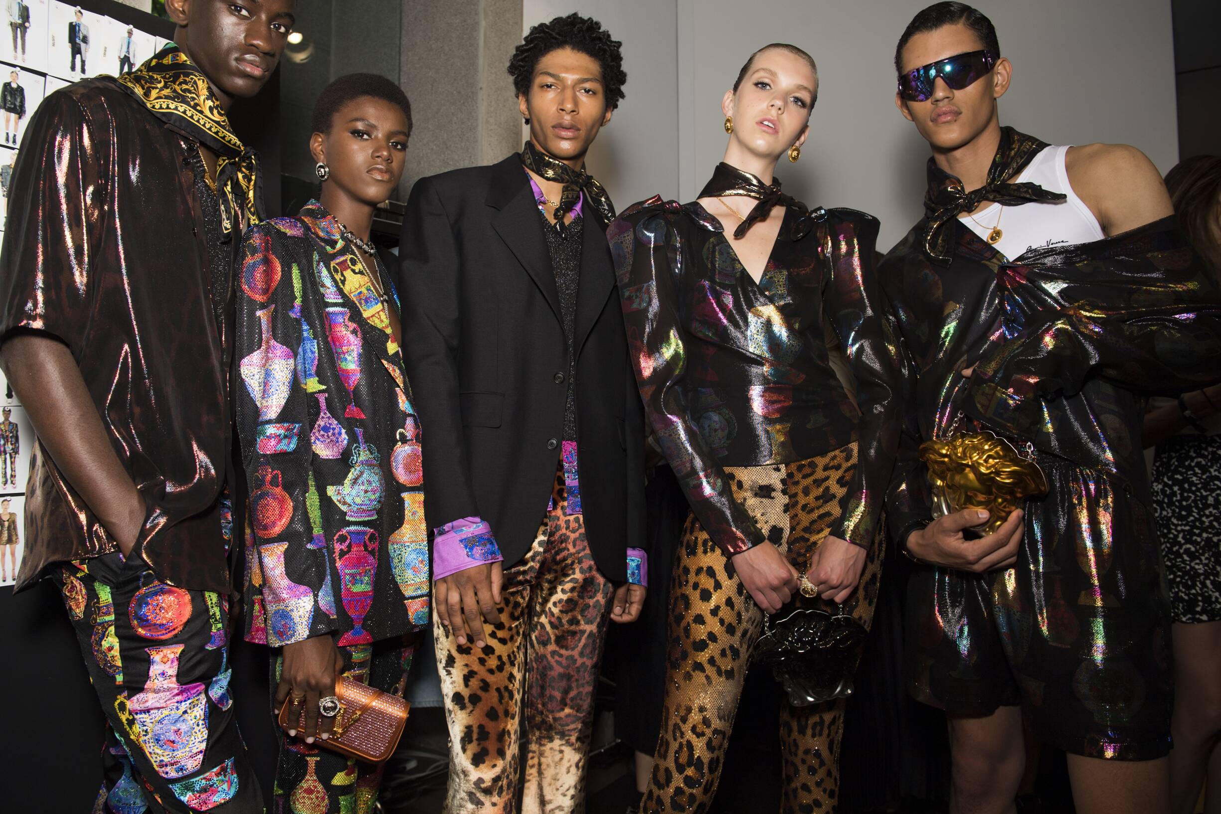 BACKSTAGE VERSACE 2020 SS MEN'S COLLECTION