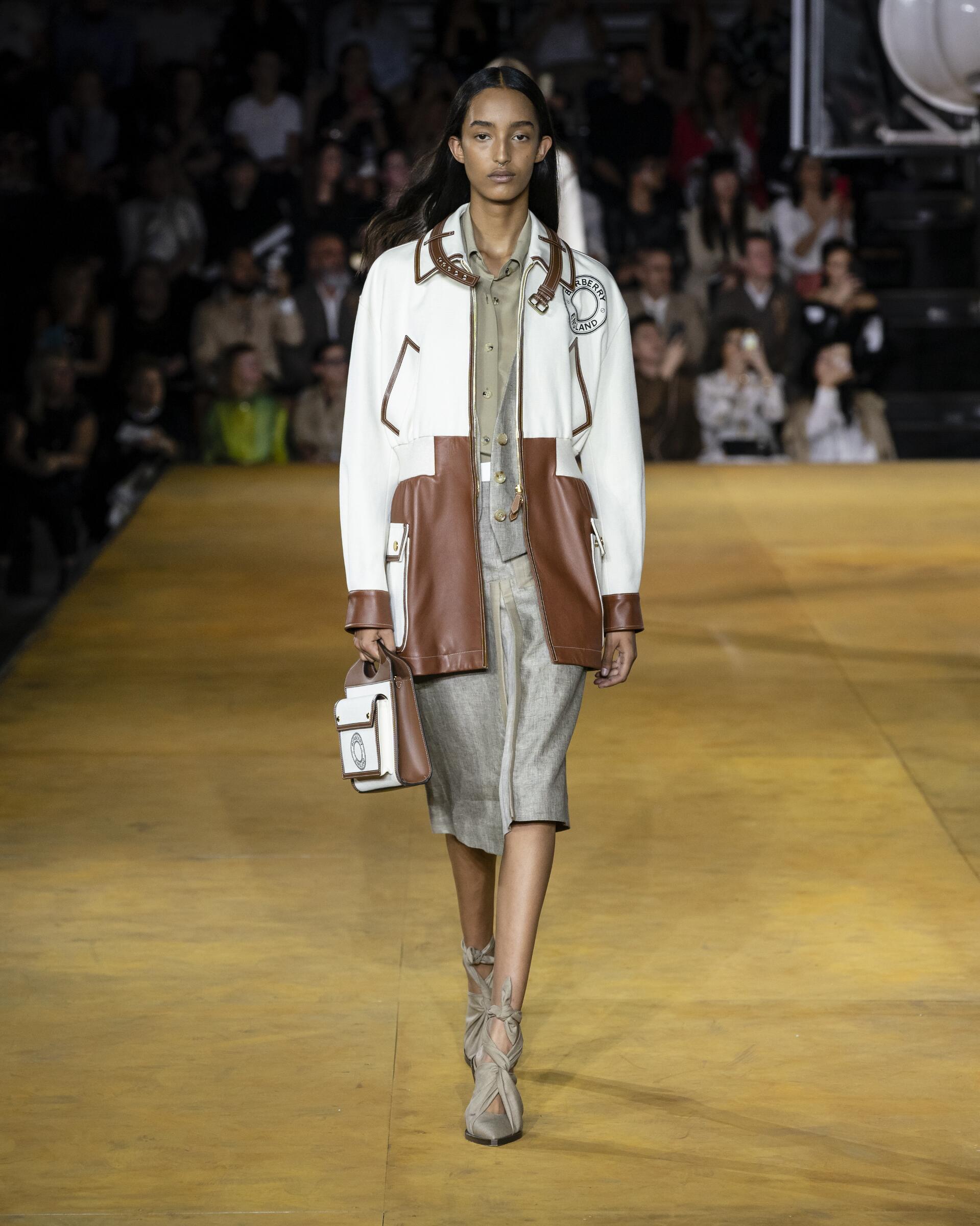 BURBERRY SPRING SUMMER 2020 COLLECTION 